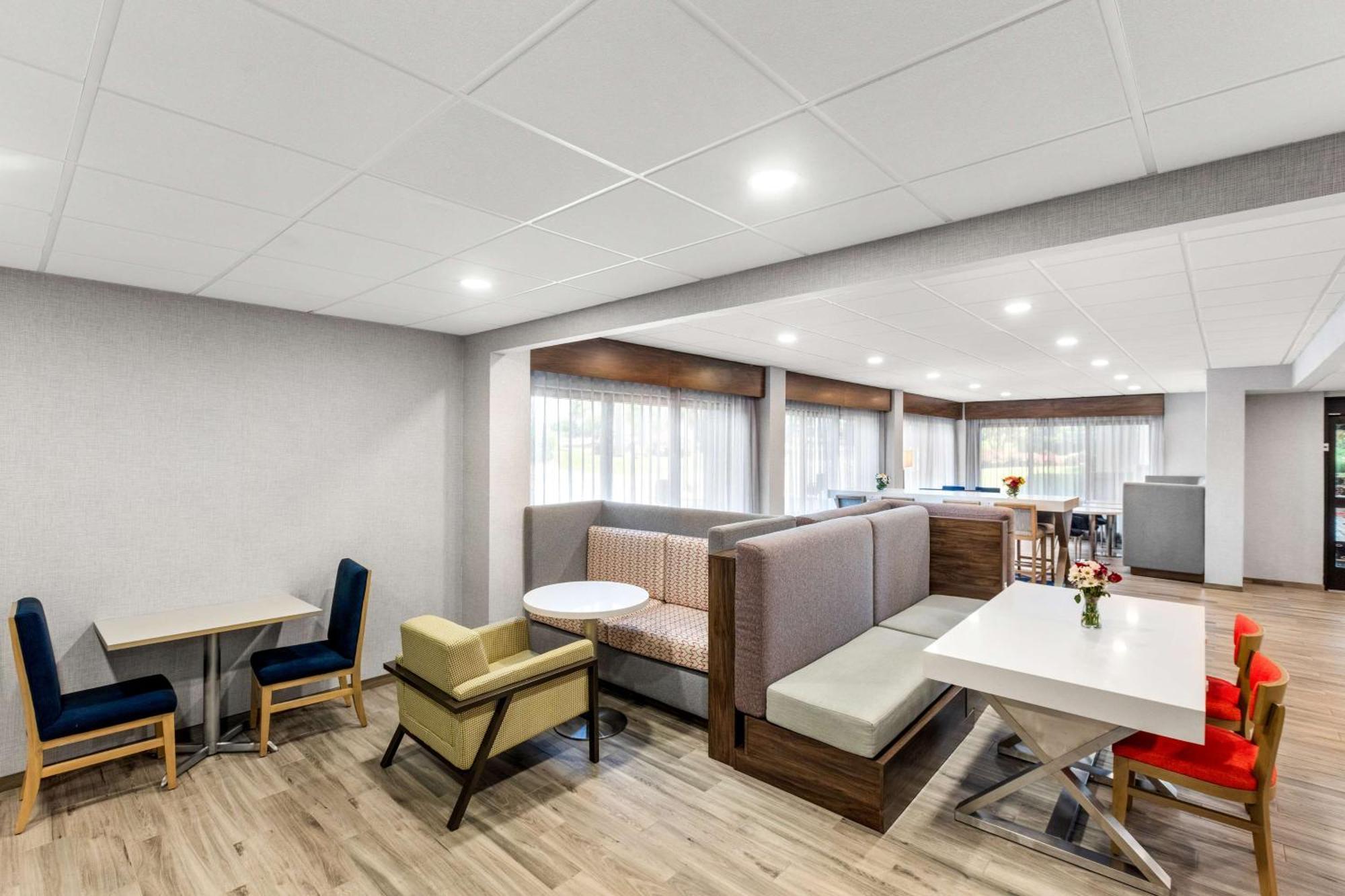 Hampton Inn Knoxville-Airport Alcoa Exterior photo
